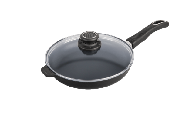Bratpfanne mit Glasdeckel