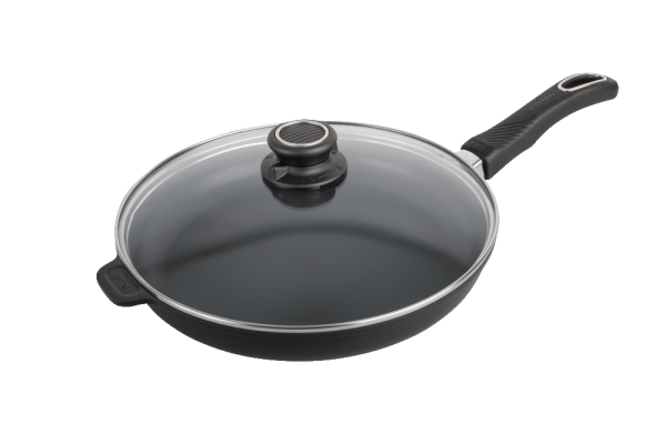 Bratpfanne mit Glasdeckel